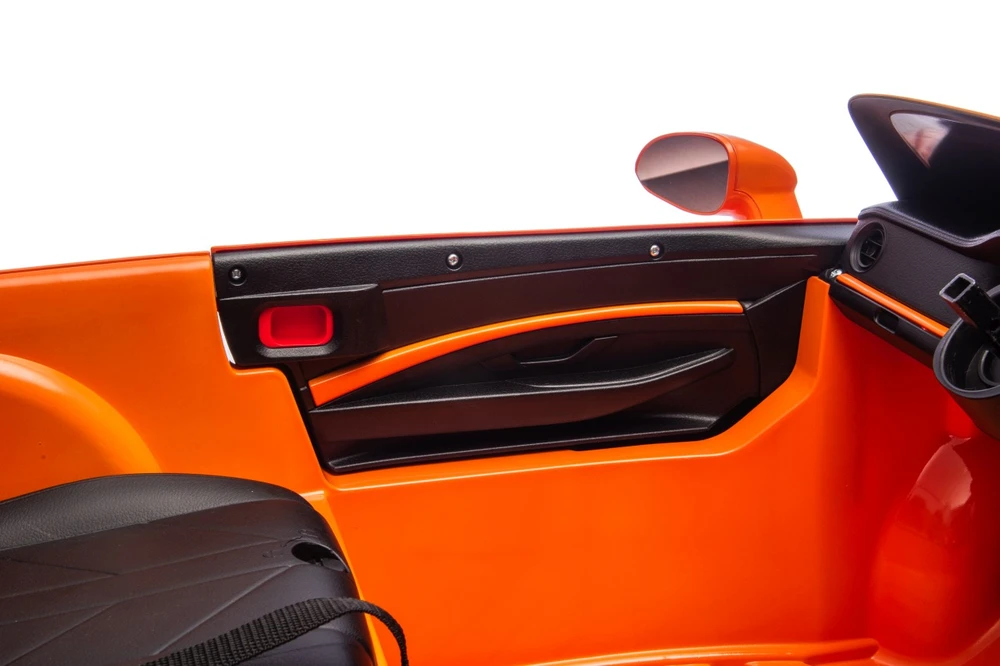 Kabrioletas Bentley Batur, oranžinis