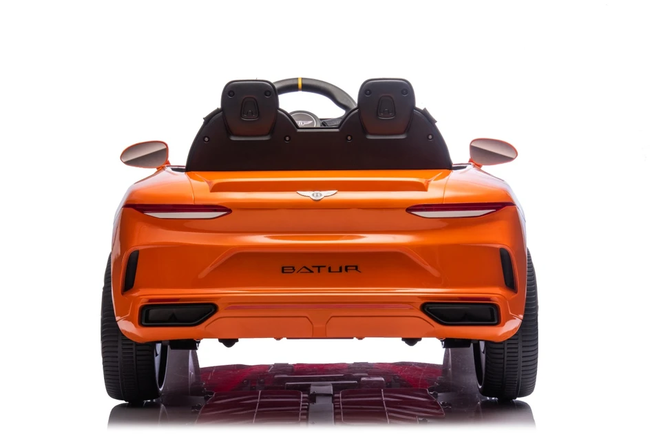 Kabrioletas Bentley Batur, oranžinis