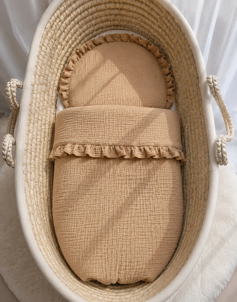 Kūdikių patalynės komplektas My Sweet Baby MUSLIN su raukiniais - kupranugaris