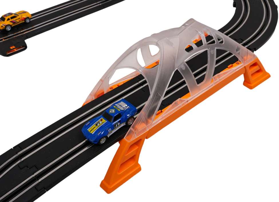 Lenktynių trasa TRACK MASTER su apšvietimu ir priedais 615 cm