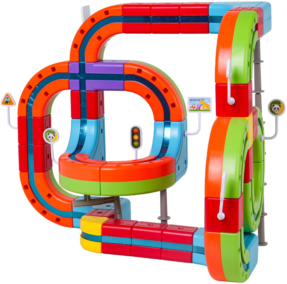 Magnetinis spalvotas traukinys 135 vnt