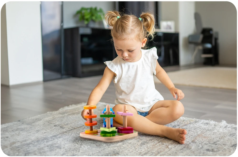 Medinė žaislinė rūšiuoklės dėlionė RK-866 Ricokids