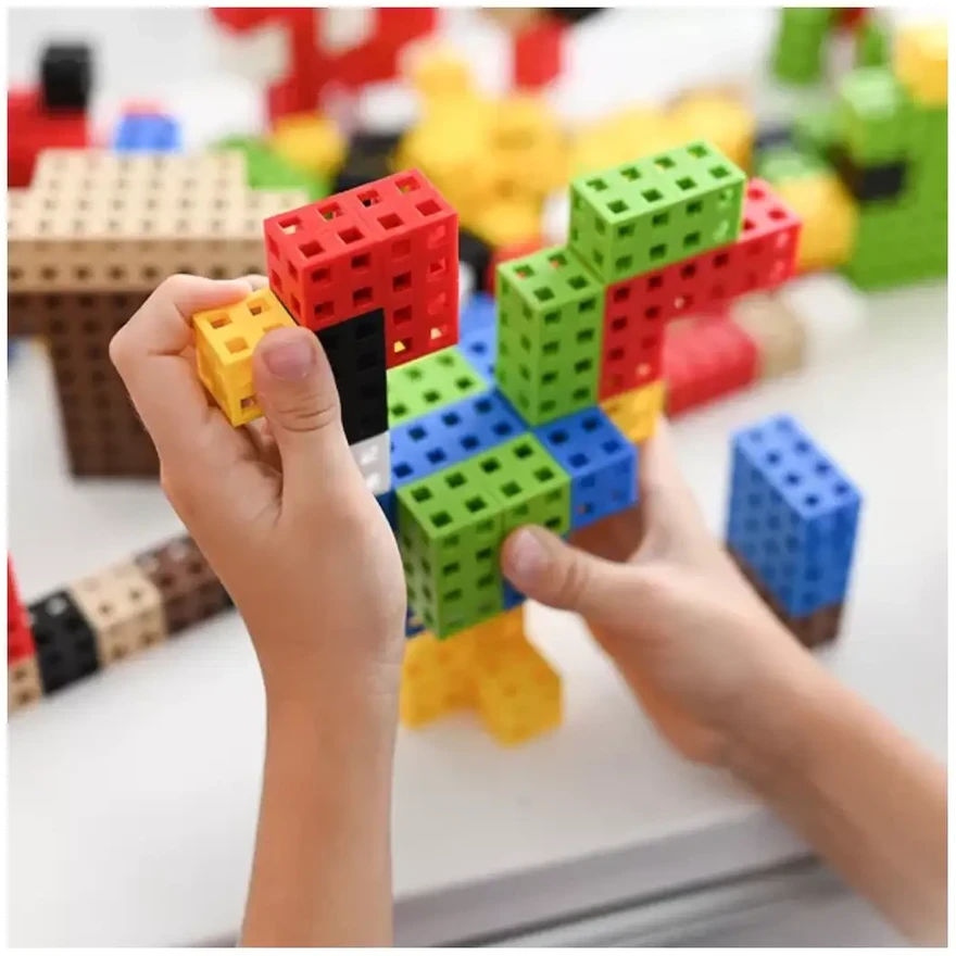 Meli Cube EDU 300 edukacinis konstruktorių rinkinys vaikams nuo 3 metų, skatina kūrybiškumą ir loginį mąstymą