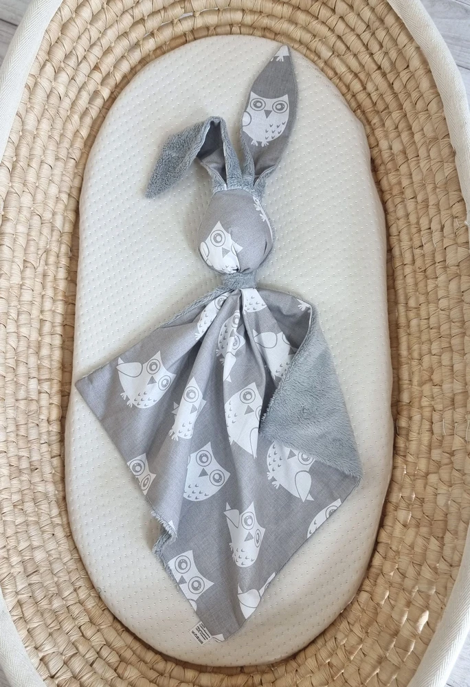 Minkštas dvipusis žaislas kūdikiui, medvilnė ir minky, pilki pelėdžiukai, pilkas