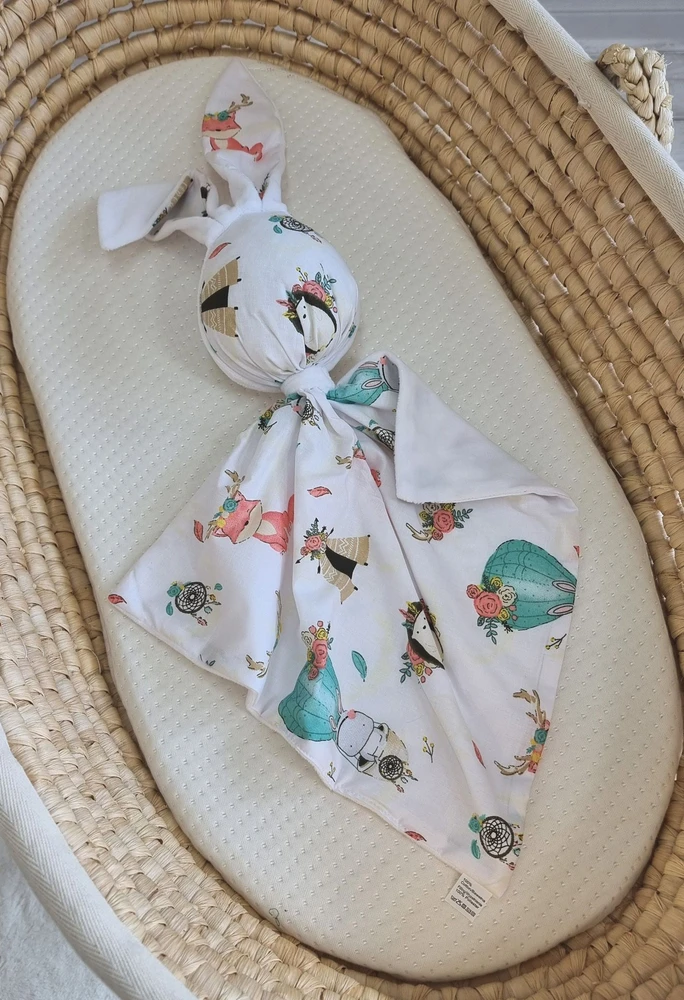 Minkštas dvipusis žaislas kūdikiui, medvilnė ir minky, smėlio lapės, balta