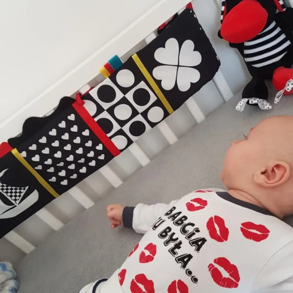 Mom's Care HENCZ 944 Lovelės knyga
