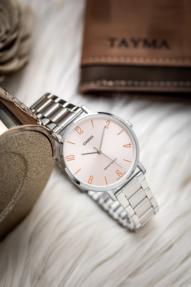 Moteriškas laikrodis CASIO LTP-VT01D-4B2 + BOX (zd613l)