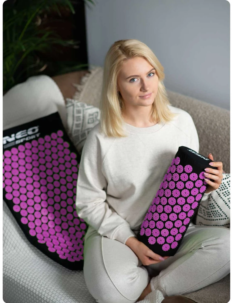 Akupresūros masažinis kilimėlis su pagalve Neo-sport, violetinė/juoda