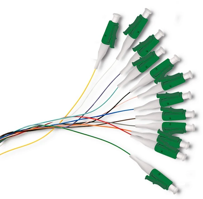 Qoltec 12 x LC/APC optinio pluošto kabeliai 2m G657A2