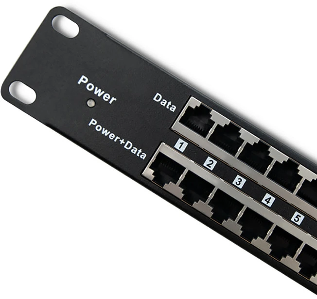 QOLTEC 54477 Patch panel Rack 48V 24 jungtys Passive PoE injector 1000m Juodas