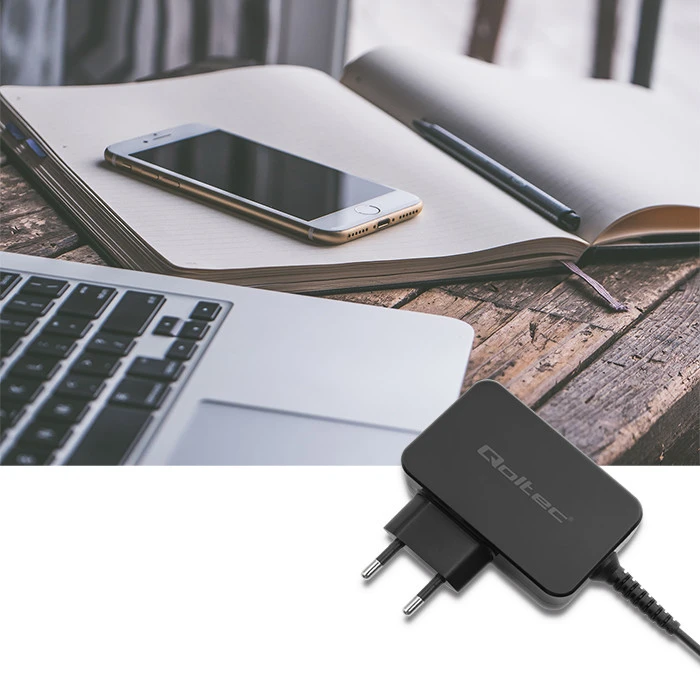 QOLTEC 51024 Charger 65W / 5-20V / 3-3.25A / USB type C / PD / Juodas