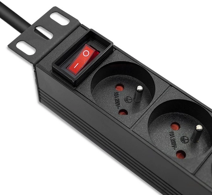 Qoltec Aliuminis maitinimo ilgintuvas RACK 10'' 1U 16A 4xFRENCH 1.8m