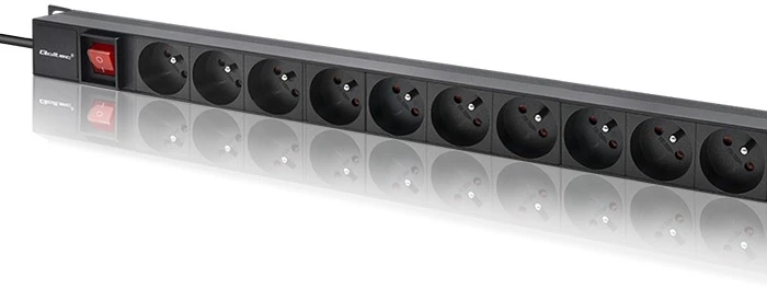 Aliumininis maitinimo juostelė pdu skirtas stovo 16a 16 x prancūzų vertikalus 18 m Qoltec