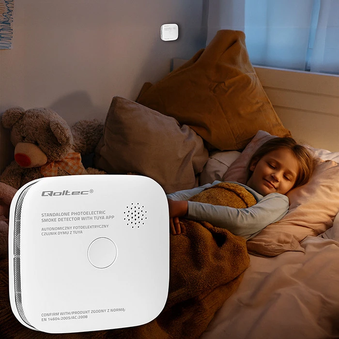 Qoltec 52579 belaidis dūmų detektorius su baterija | Tuya | Wi-Fi | jutiklio tarnavimo laikas 10 metų | signalizacija 85dB | LED