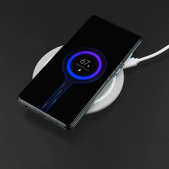 QOLTEC 51840 indukcinio belaidžio įkroviklio žiedas Qualcomm QuickCharge 3.0 10W pilkas