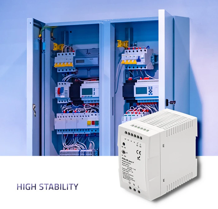 Qoltec DIN bėgelio maitinimo šaltinis 96W 24V 4A baltas plonas