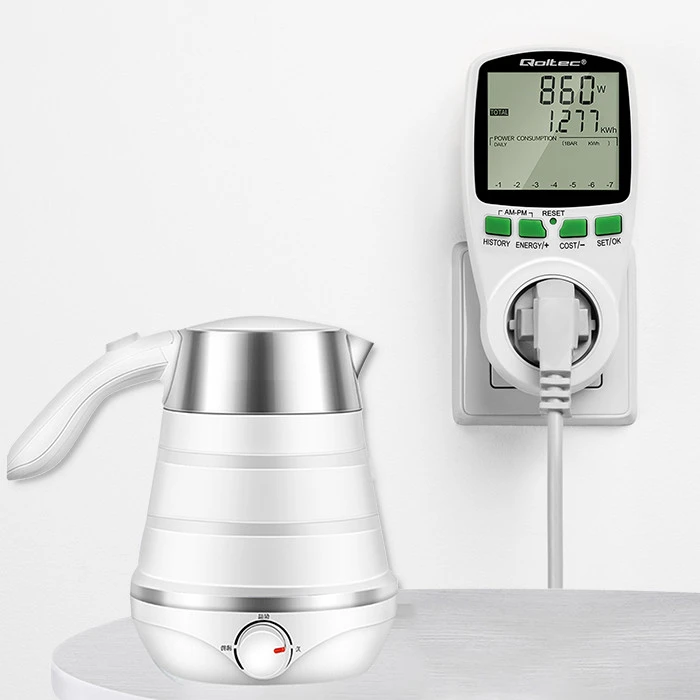 QOLTEC 50627 Galios matuoklis PM0627 su istorija / 3680W / 16A / LCD