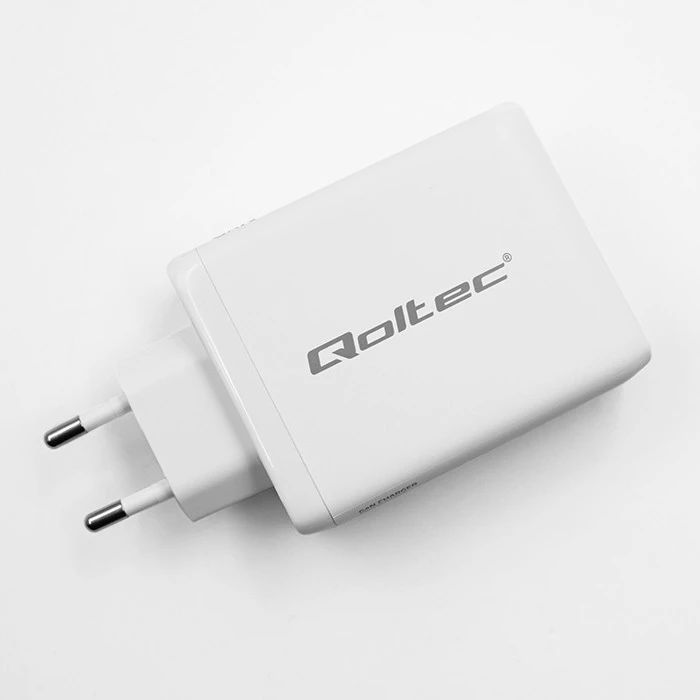 Adapteris Įkroviklis tinklo 100 W gan 5-20 V 15-5 A 2 x usb-c pd 1 usb qc 3.0 baltas Qoltec