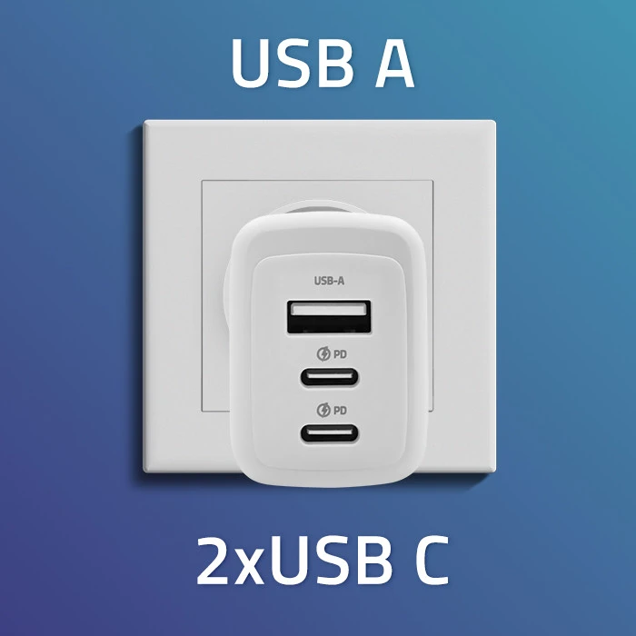 Adapteris Įkroviklis tinklo 65w gan 5-20v 3-3.35a 2 x usb-c pd 1 usb qc 3.0 baltas Qoltec