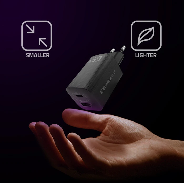 QOLTEC 50766 GaN ULTRA 65W charger / 5-20V / 2.25 3.25A / 1 x USB type C PD / 1x USB / Juodas