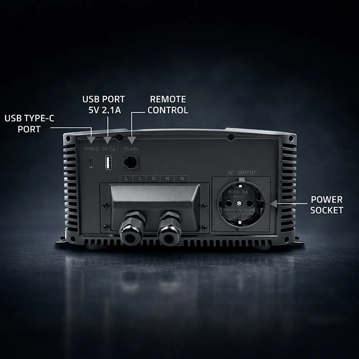 Qoltec Pure Sine Wave | 12V na 230V | 3000/6000W