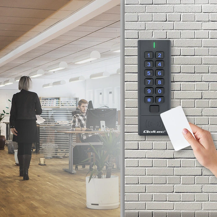 QOLTEC 52441 Kodinė spyna HYPERION su RFID skaitytuvu Kodų kortelės rakto pultelis IP68 EM