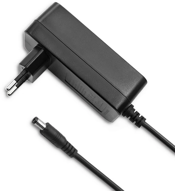 QOLTEC 51104 Universalus kintamosios srovės adapteris 48W 12V 4A 5.5 2.1 + maitinimo laidas