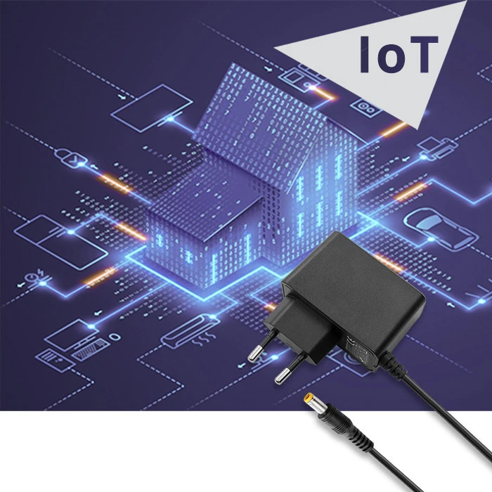 QOLTEC 51021 Plugin maitinimo šaltinis 5W 5V 1A 5,5x2,5