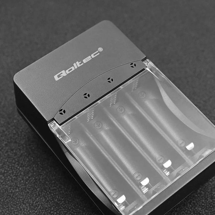 Įkroviklis - Qoltec 50653 Ni-MH R03/AAA R6/AA 1.2V