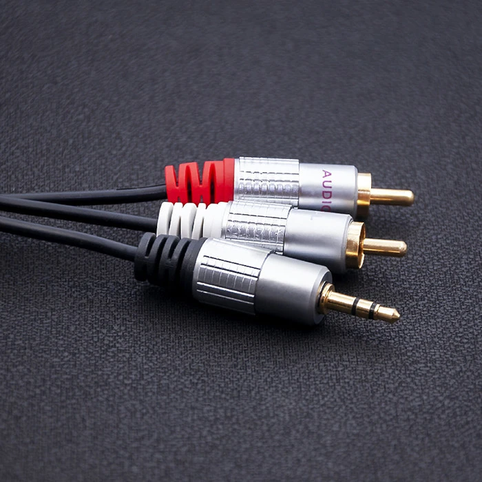 QOLTEC 52341 Kabelis 2xRCA Mini Jack 3,5mm vyriškas 2m Juodas