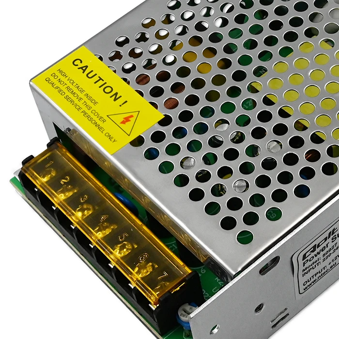 QOLTEC 50927 Qoltec Impulse maitinimo šaltinis | IP20 | 100V-240V | 100W | 12V | 8.3A