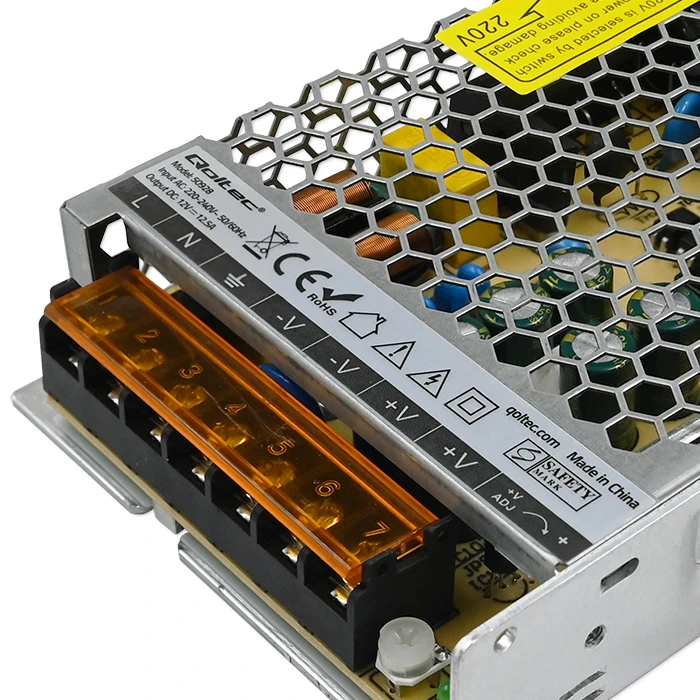 QOLTEC 50928 Qoltec Impulse maitinimo šaltinis | IP20 | 110V-220V | 150W | 12V | 12,5A
