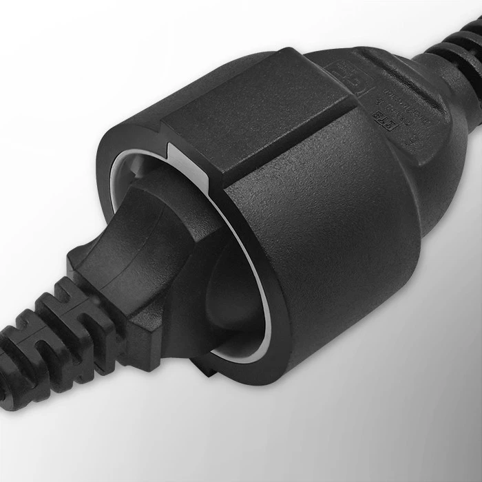 QOLTEC 53906 Adapteris IEC 320 C14 SCHUKO 0,15M