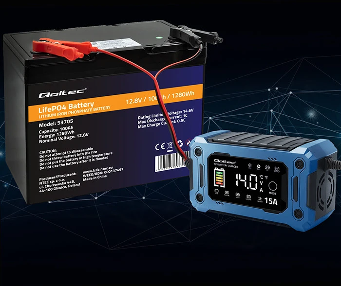 Qoltec 52496 įkroviklis 12V 15A | Lygintuvas su remonto funkcija ir maitinimo palaikymu keičiant akumuliatorių | skirtas AGM GEL LiFePO4 | LCD