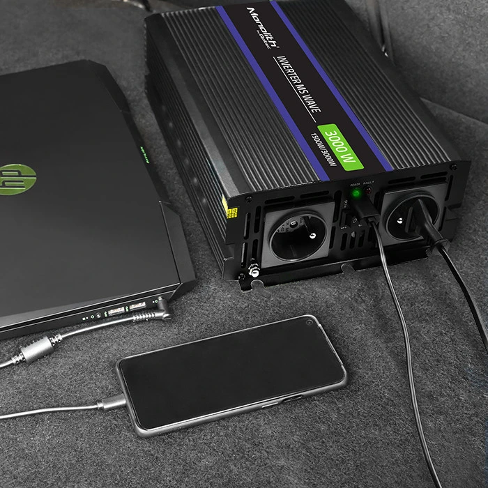 QOLTEC 51927 Monolitinis įtampos keitiklis 3000 MS Wave / 12V iki 230V / 1500/3000 / USB