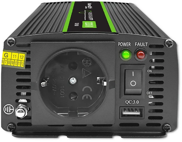 QOLTEC 51933 grynos sinusinės bangos keitiklis, monolitinis / 600 W / 1200 W / 12 V–230 V