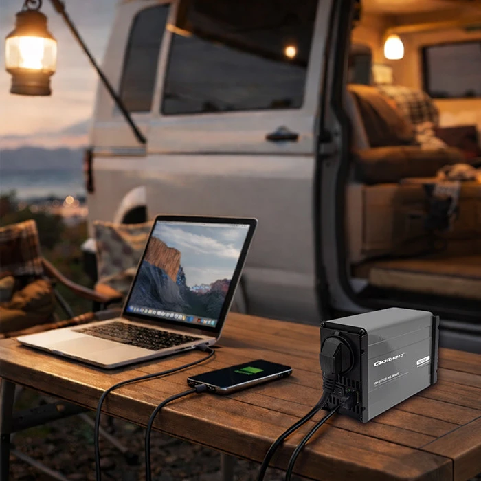 Qoltec MS Wave | 12 V - 230 V | 300/600 W | USB