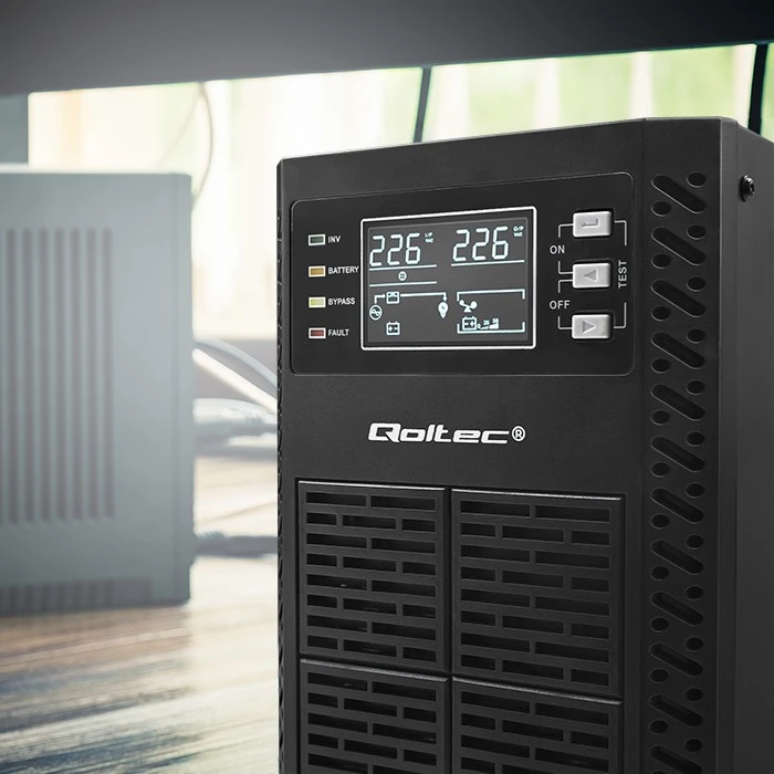 QOLTEC 52281 Nepertraukiamo maitinimo šaltinis UPS / 2kVA / 2000W / Galios koeficientas 1.0 / LCD / EPO / USB / Prisijungęs