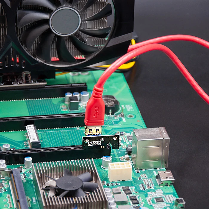 QOLTEC 55508 Riser PCI-E 1x - 16x USB 3.0 ver. 009S Plus SATA / PCI-E 6 pin