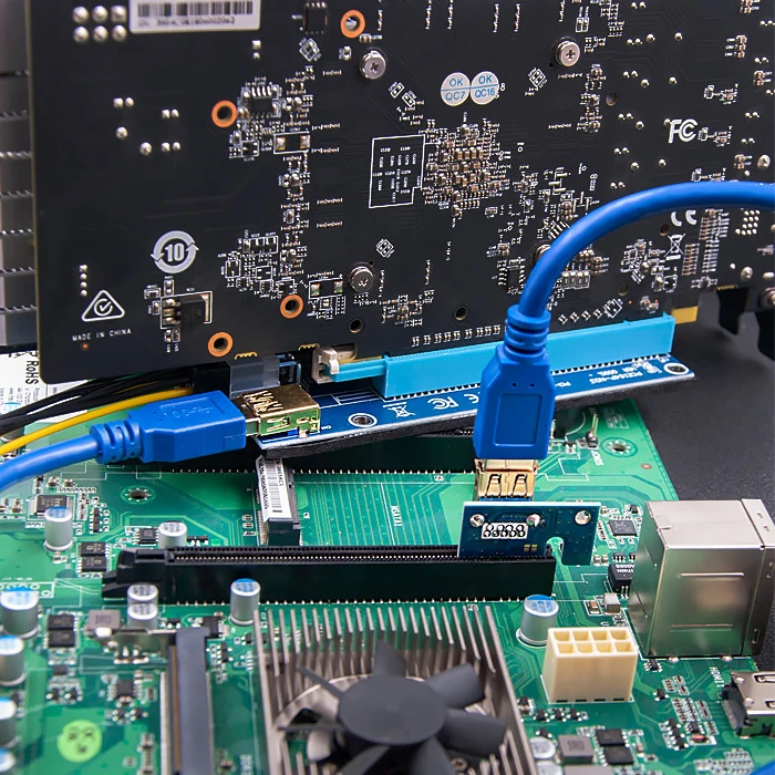 QOLTEC 55507 Riser PCI-E 1x - 16x USB 3.0 ver. 009S SATA / PCI-E 6 kontaktai