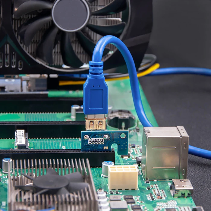 QOLTEC 55501 Qoltec Riser PCi-E 1x - 16x USB 3.0 SATA / PCI-E 6pin