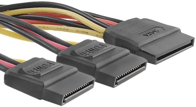 Qoltec SATA kabelio šakotuvas SATA moteriškas 2xSATA moteriškas 0.2m