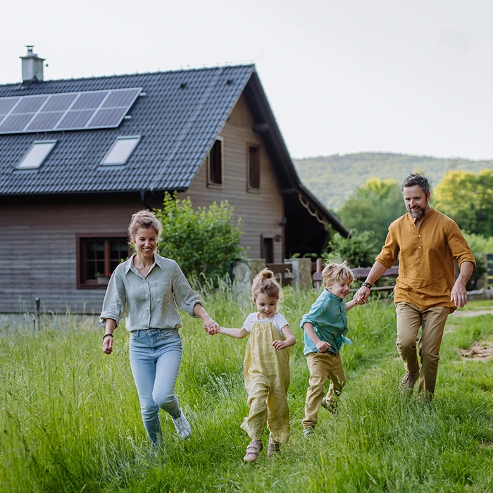 QOLTEC 53872 saulės inverteris vandens šildymui ECO Solar Boost MPPT BYPASS LCD 4kW