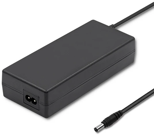 QOLTEC 50796 Stalinio kompiuterio maitinimo šaltinis 60W 12V 5A 5,5x2,1 + maitinimo kabelis