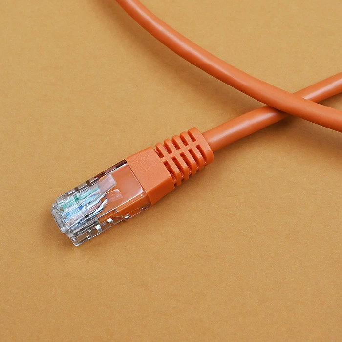 QOLTEC Cable Patchcord Crossover CAT5E UTP 1,8m