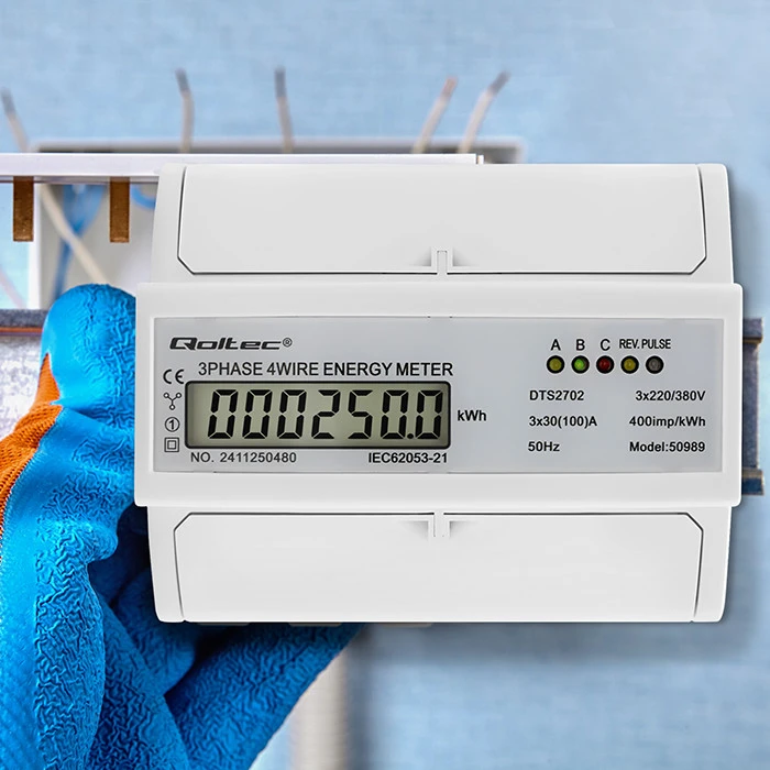 „Qoltec“ 3 fazių dvikryptis elektroninis skaitiklis | Energijos skaitiklis, montuojamas ant DIN bėgelio | 400 V | 100 A | LCD | 4P