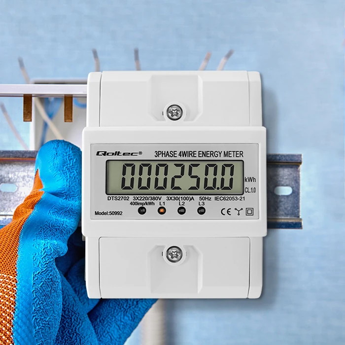 „Qoltec“ trifazis elektroninis skaitiklis | DIN bėgelio energijos suvartojimo skaitiklis | 400 V | 100A | LCD | 4P