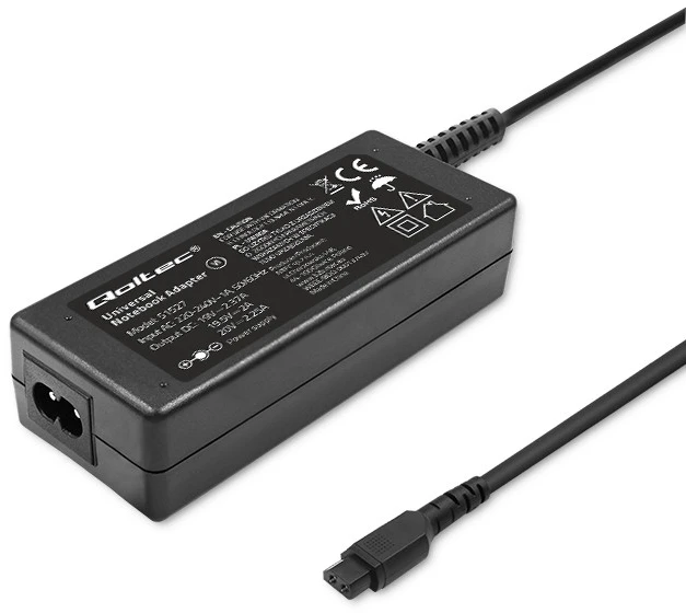 QOLTEC 51527 Universalus maitinimo adapteris 45W 8 kištukai + maitinimo laidas