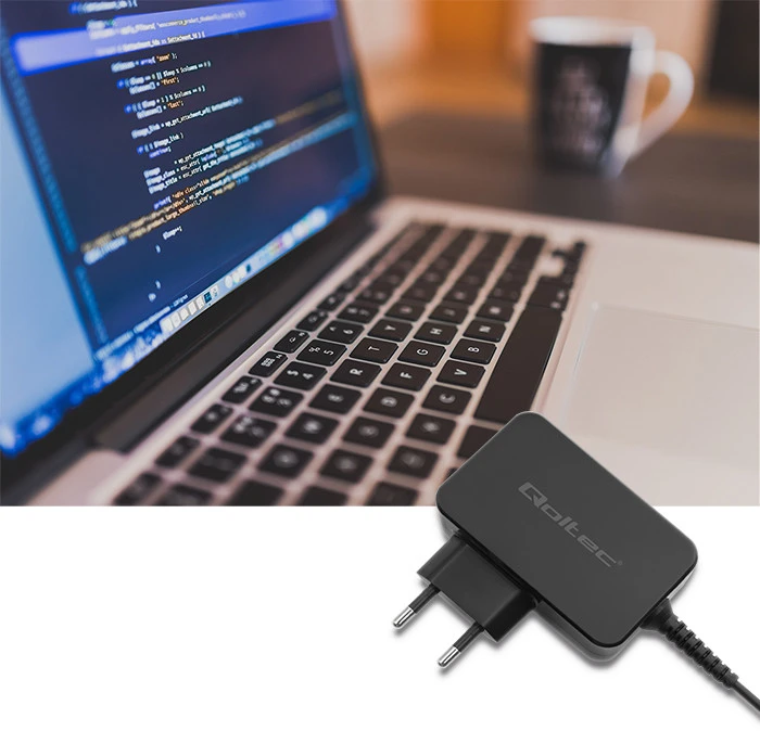 Qoltec Universal 30W | 8 papildiniai