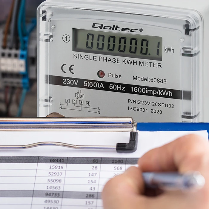 Vienfazis elektroninis skaitiklis Qoltec, 240 V